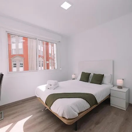 Espacioso, Comodo En El Centro By